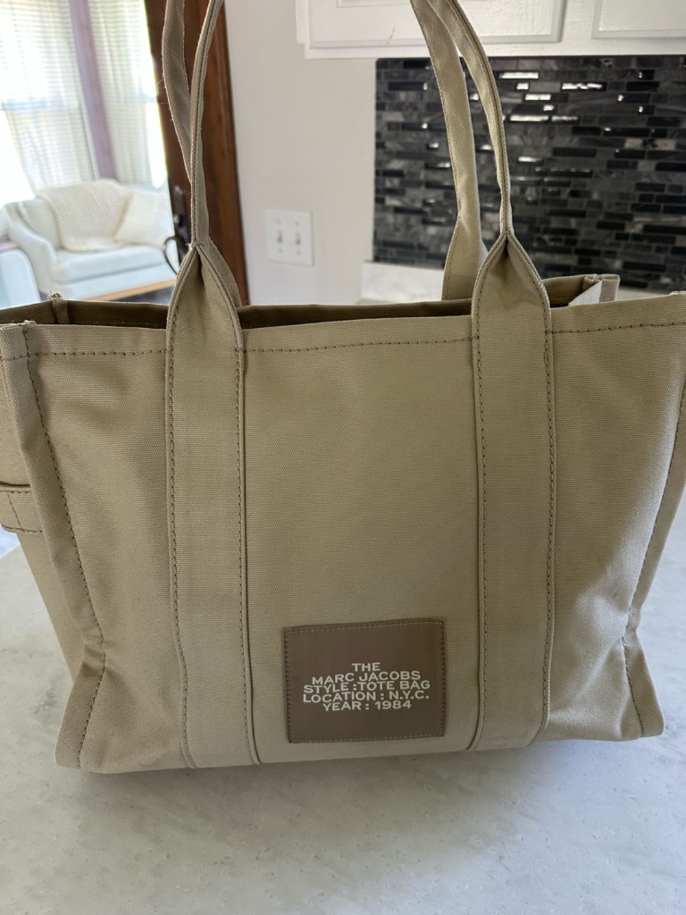 Marc Jacobs Large Canvas Tote Bag Beige Neutral - Picture 4 of 9